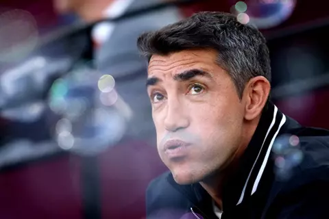 أكثر من 3 أضعاف راتبه الأخير.. ماذا تمثل مطالب لاج من الأهلي مقارنة بتجاربه الكبرى؟